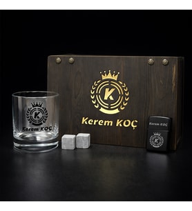 Kişiye Özel Premium Viski Seti – Ahşap Kutulu  Bardak, Viski Taşı ve Metal Zippo Çakmak