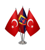 Masa Üstü Jandarma Bayrağı Türk Bayrağı Üçlü Krom Direk Masa Bayrak Seti