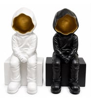 Dekoratif Polyester Oturan Astronot Biblosu Alk5302