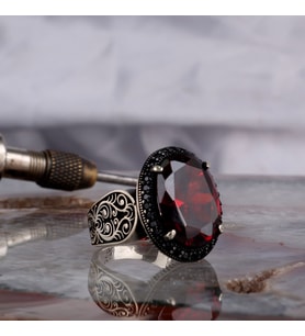 ZİRKON TAŞLI OVAL MODEL 925 AYAR GÜMÜŞ ERKEK YÜZÜK