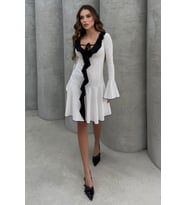 Lesa Wear Yumuşacık Fırfır Detaylı Likralı Kruvaze Mini Gece Elbisesi (Beyaz)