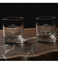 Şık Tasarım Premium 2’li Bourbon Whiskey İsim Yazılı Viski Bardakları