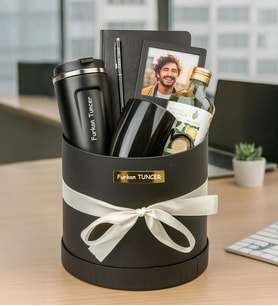 Kişiye Özel Fotoğraflı,Çerçeve,Defter,Kalem,Fincan,Kolonya Ve Termos Premium Silindir Kutu Hediye Seti (STD)