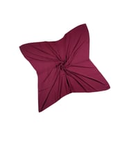 Mısırlı Eşarpları Queen Krep Düz Renk Eşarp 110x110 Cm (Bordo)