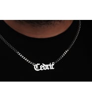 Glorria Erkek Kişiye Özel Gothic İsimli Gurmet Zincirli Gümüş Kolye