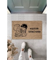 Dormot Modern Dijital Baskı - Kahverengi Hoşgeldin Üzümlü Kekim - 70x45 cm Kapı Önü Paspası (Bej)