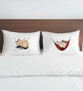 BK Gift Eğlenceli Kedi Tasarımlı Pamuklu 2’li Yastık Kılıfı Seti-2 50x70cm , Sevgiliye Hediye, Ev Hediyesi, Tasarım Ev Tekstili