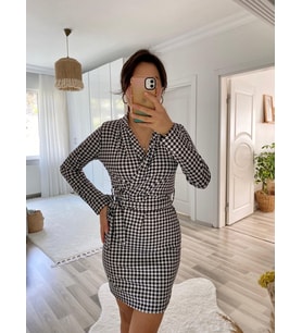 Kadın Uzun Kollu Kruvaze Yaka Bağlamalı Kemer Dalgıç Mini Boy Elbise (Desenli)