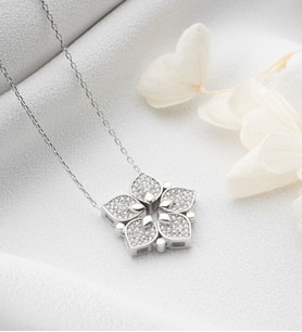 925 Ayar Gümüş Mıknatıslı Lotus Çiçeği Kolye