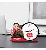Yakışıklı Askere Hediye Karikatürlü MDF Masa Saati