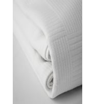 Skyrose Beyaz Büyük Dama Desen EKONOMİK Otel pikesi Tek Kişilik 160x220 cm Ev tekstili