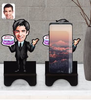 BK Gift Kişiye Özel Erkek Doğum Günü Karikatürlü Ahşap Biblo Telefon Standı-2