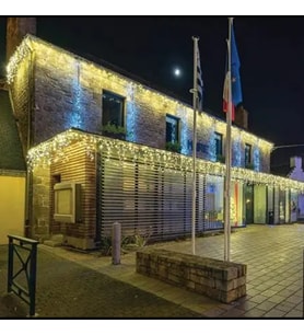 4 M 120 Led 20 Saçaklı 50 x 70 x 90 Cm Çakarlı pop