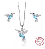 Monemel Kristal Taşlı Gümüş Anka Kuşu Kolye ve Küpe Set (Altın Kaplama)