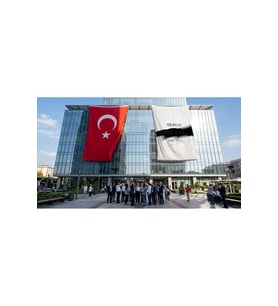 10 Kasım Atatürkü Anma Sonsuz Saat Temalı Anma Bayrağı Bayrak ve Türk Bayrağı Premium Raşel Kumaş 2'li Set 10x15 metre ATA49