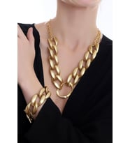Özel Tasarım Cool And Chic Mat Altın Tonu Kolye Ve Bileklik Seti (Gold)