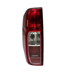 Leoparts Nissan Navara Stop Lambası Sol 2006-2014 26555-EB383