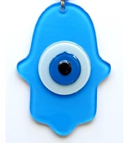 Nazar Boncuklu Bebek Mavisi Renginde Fatma Ana Bereket Eli Cam Duvar Süsü