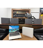 Apple Macbook Air M4 16GB RAM 256GB SSD 13.6" Yıldız Işığı MW0Y3TU/A Notebook (İKİNCİ EL)
