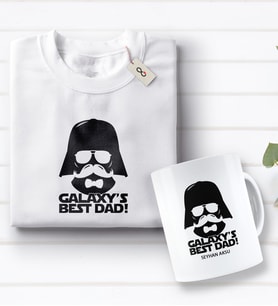 BK Gift Kişiye Özel Galaksinin En İyi Babası Tasarımlı Beyaz Tişört ve Kupa Seti-1 (Model 1)