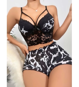 Kadın Siyah Leopar desenli Dantel detaylı Şortlu Gecelik Pijama Takımı 5055