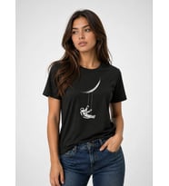 Kadın Astronot Ay Temalı Tişört Kısa Kol Yazlık Bisiklet Yaka T-Shirt - Siyah
