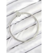 Pirinç Charm Zirkon Taşlı Taç Model Gümüş Renk Kadın Bileklik 5886 - SSSSSS3142-6257