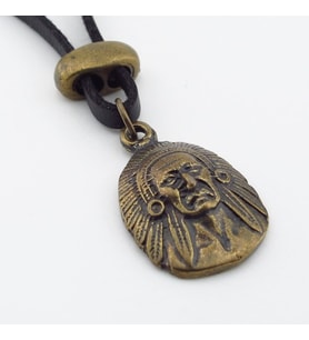 Kızılderili Şef Mitolojik Bronz Metal Siyah Deri Erkek Kolye Q0946