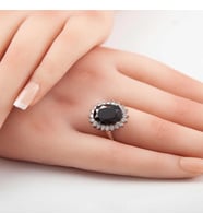 Gümüş Siyah Taşlı Oval Kadın Yüzük SL5373