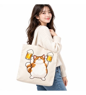 Bira Kupası Tutan Kedi Baskılı Kanvas Çanta 35x40 cm – 260 Gr