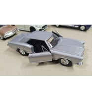 Oyuncak Metal Model Araba 1/36 Çek Bırak 1965 Buick Riviera Silver Gümüş