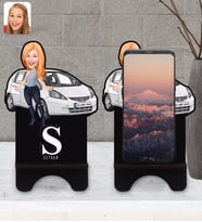 BK Gift Kişiye Özel Plakalı Kadın Honda Jazz Karikatürlü Ahşap Biblo Telefon Standı-1