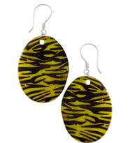 Sertifikalı Leopar Desenli Oval Yeşil Renkli Sedef Taşı Küpe (Çok Renkli)