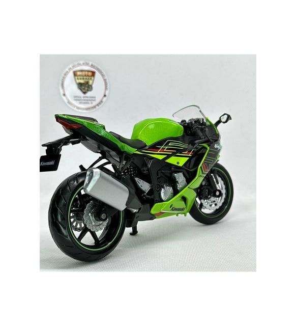 Ninja ZX-6R 1:12 Diecast Motosiklet Model – Lisanslı Metal