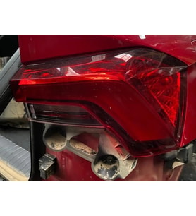 Vw Kamiq 2020- Stop Lambası Dış Sağ  (Oem No:658945096)