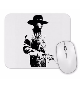 Pistoleiro 02 Mouse Pad