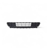 Vw Golf 7 Ön Tampon Orta Izgara Kromsuz 2013-2016 5G0853671B RYP