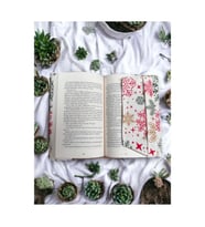 Kar Desenli Ayarlanabilir Kitap Kılıfı