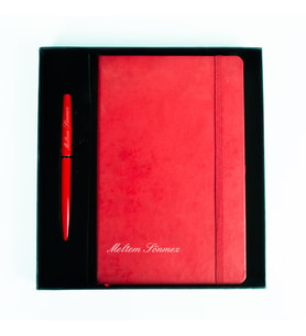 Kişiye Özel Defter ve Kalem Seti - İsim Yazılabilir Hediye Seti