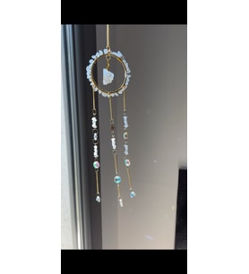 Kristal Kuvars Sun Catcher 22 - Güneş Tutucu, Güneş Yakalayıcı, Doğal Taşlı, El Yapımı (Beyaz)