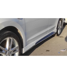 Hyundai Elantra Uyumlu Yan Marşpiyel -2016 (Renksiz)
