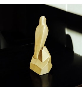 Şahin Biblo Heykel 3D Baskı Masa Üstü Dekor Dekoratif Ev Aksesuarı 15x7x6.5 (Sarı Altın)