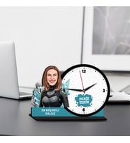 Kadın Dalgıca Hediye Karikatürlü MDF Masa Saati