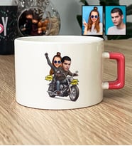 Kişiye Özel Karikatürlü Motorlu Sevgililer Lüks Fincan Sevgililer Günü Hediyesi