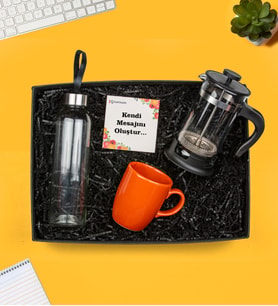 Sevgililer Gününe Özel French Press, Cam Matara ve Kupa Hediye Seti