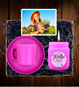 Kişiye Özel Fotoğraflı Hediye Seti Renkli Kahve Fincanı ve Kokulu Mum