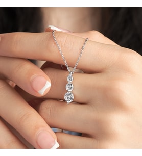 925 Ayar Radyum Kaplama  Swarovski Süzme Üç  Taşlı Gümüş Kolye