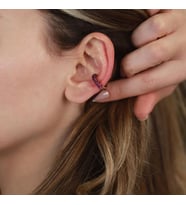 Yuvarlak Mor Zirkon Taşlı Rose Gold Kaplama Gümüş Kıkırdak Küpe