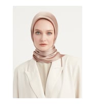 Şaless Tesettür Kadın Janjan-janjanlı Krinkıl Abiye Eşarp-inci Beyazı- 100x100cm (Vizon)