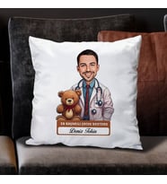 Kişiye Özel Hediye En Başarılı Erkek Çocuk Doktoru Karikatürlü Yastık